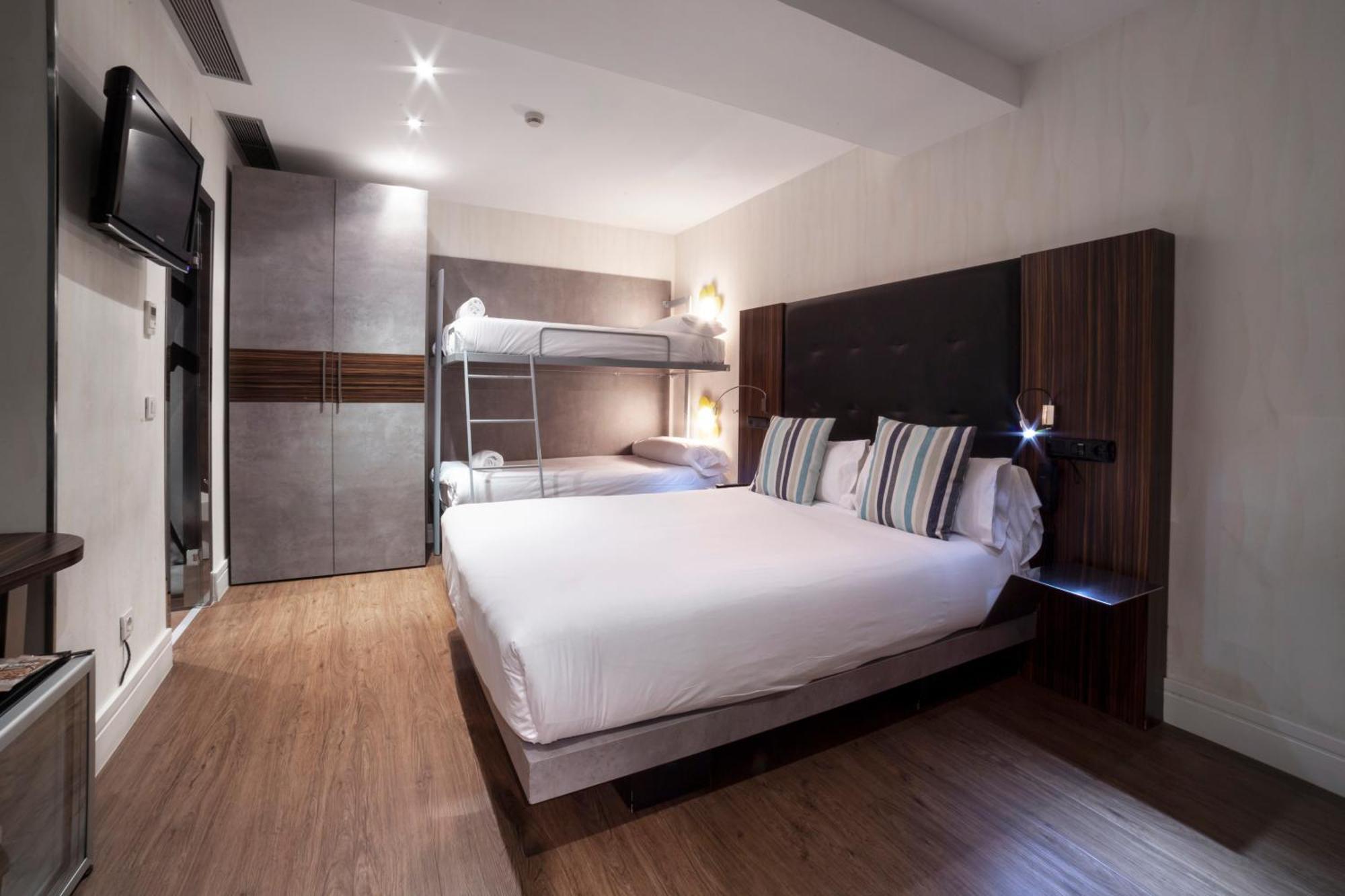 Petit Palace Tamarises Hotel 3*